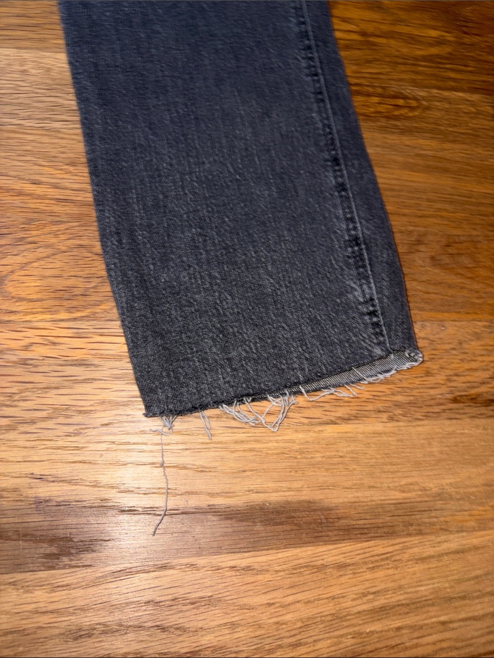 Old Navy Vintage Slim High-Rise Jeans - Picture 2 of 9